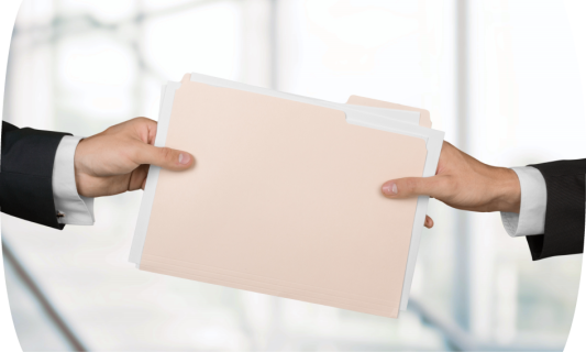 طلب القرض من المال للتمويل